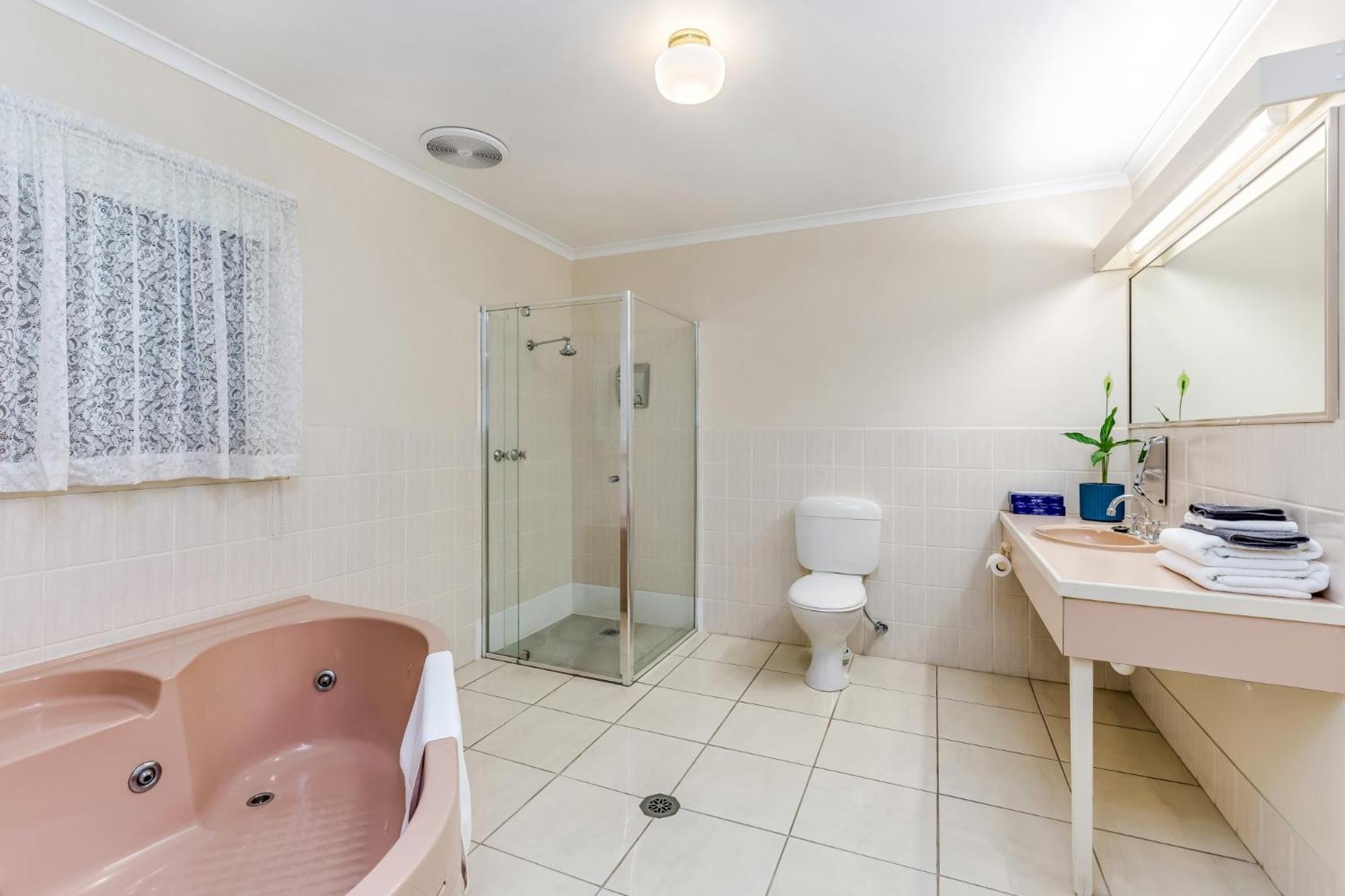 Golden Square Motor Inn Bendigo Bagian luar foto