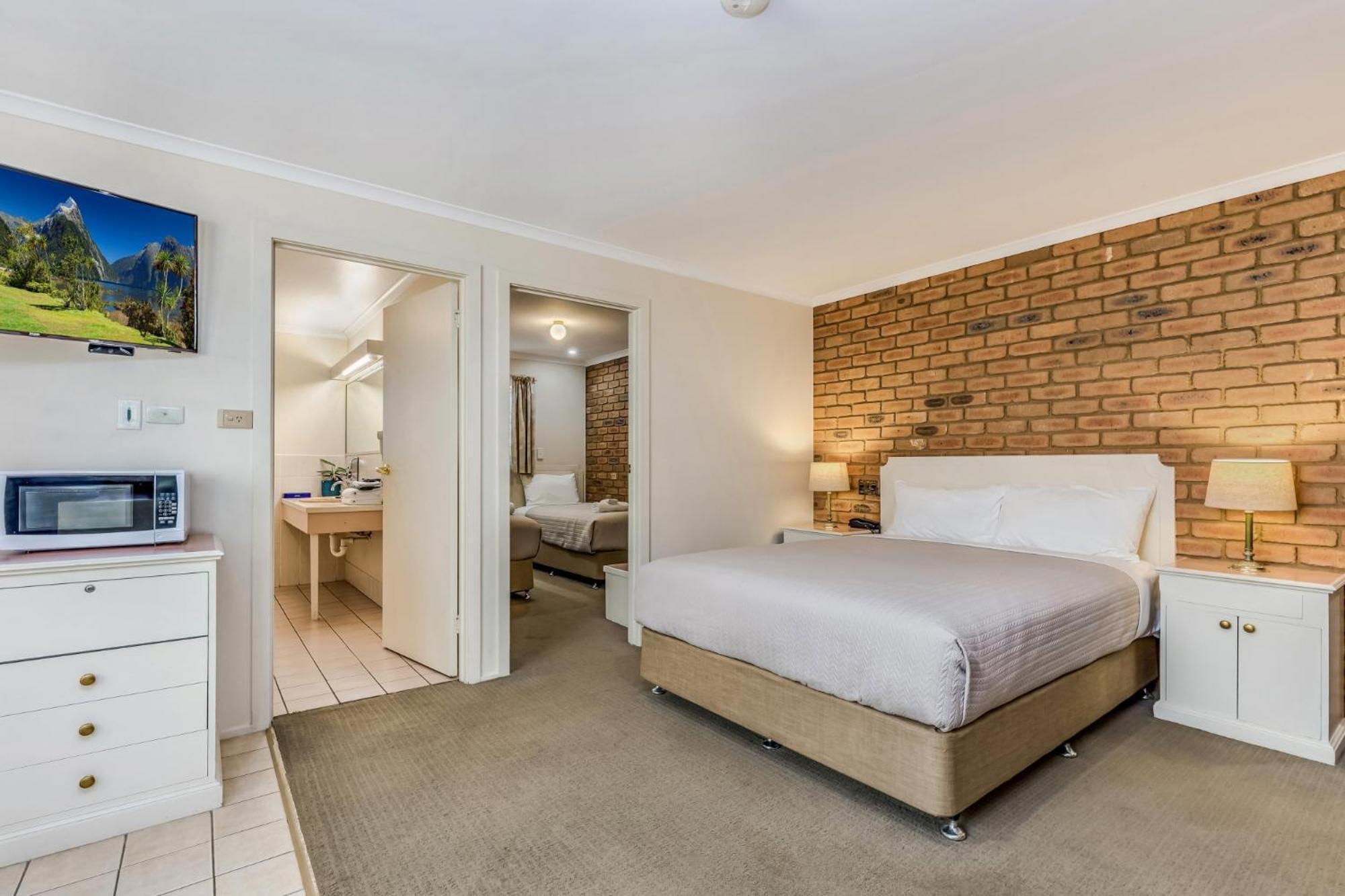 Golden Square Motor Inn Bendigo Bagian luar foto
